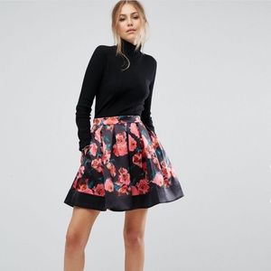 French Connection Size 6 Allegro Poppy Satin Flared Skirt